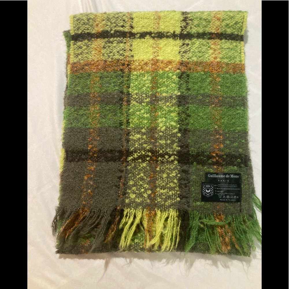Guillaume de Mons scarf